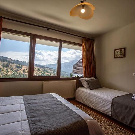 La Noi Guesthouse Samarina Bagian luar foto