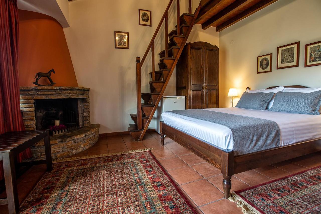 La Noi Guesthouse Samarina Bagian luar foto