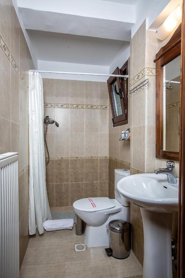 La Noi Guesthouse Samarina Bagian luar foto